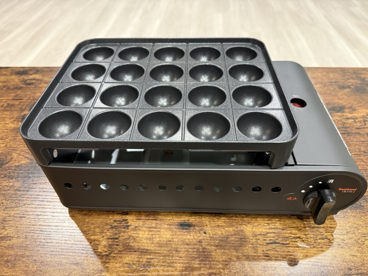 イワタニ炎たこII CB-ETK-2本体と20穴のフッ素加工たこ焼きプレート